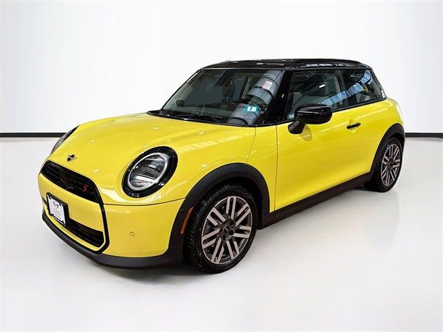 2025 MINI Hardtop
