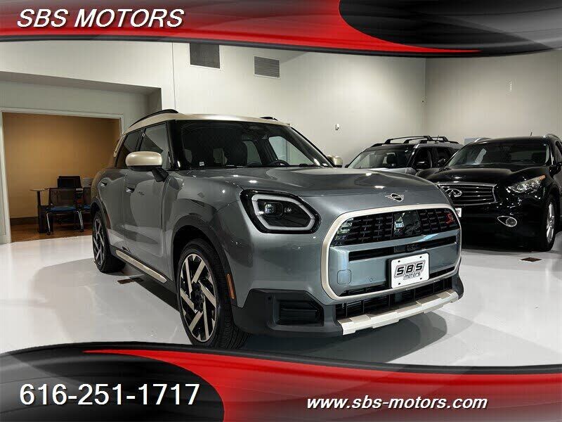 2025 MINI Countryman