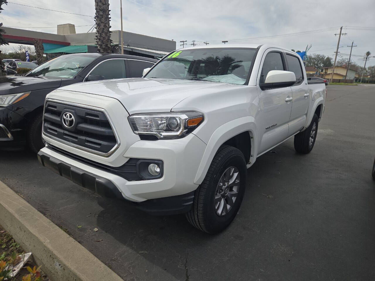 2016 TOYOTA Tacoma