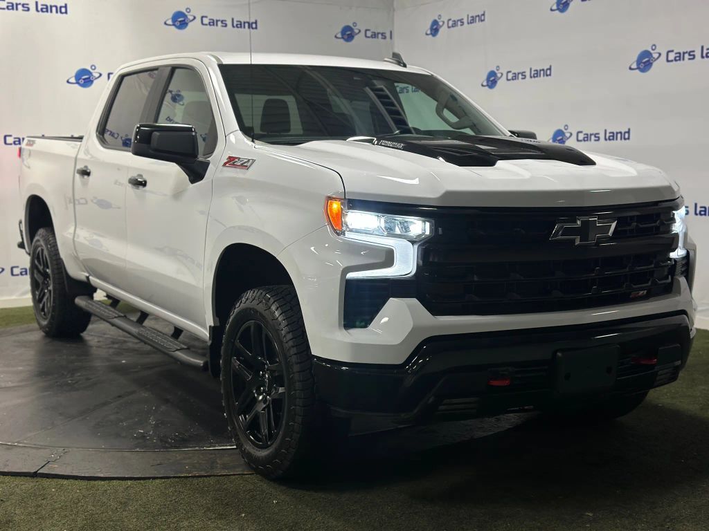 2025 CHEVROLET Silverado