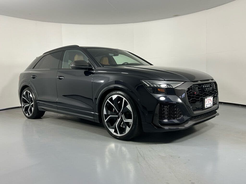 2021 AUDI RS Q8