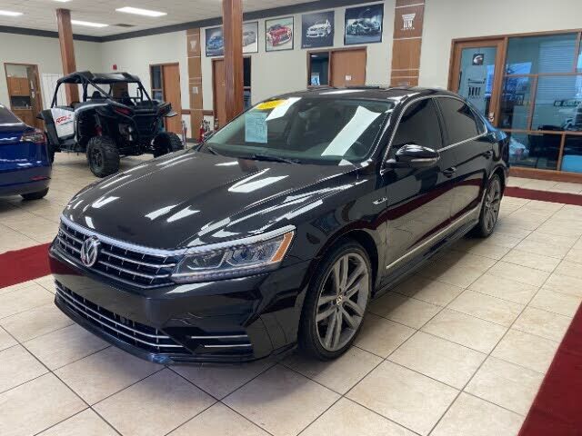 2019 VOLKSWAGEN Passat