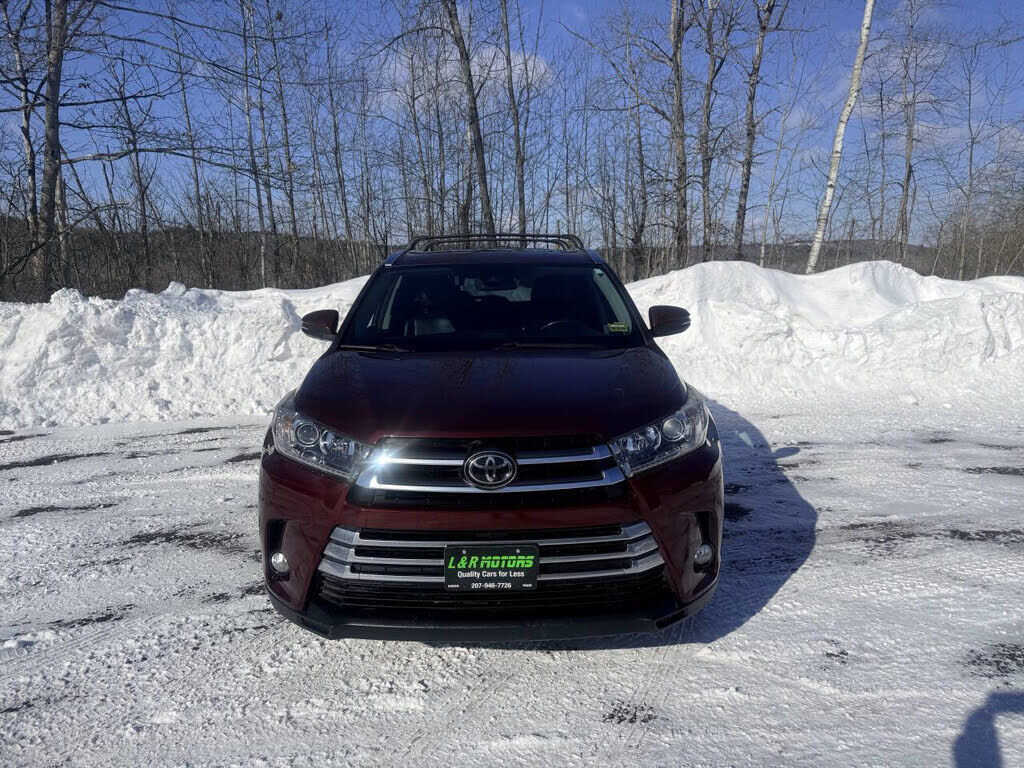 2017 TOYOTA Highlander