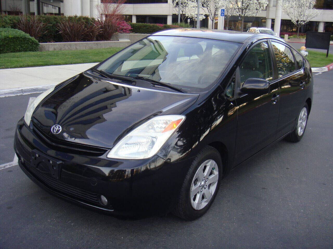 2004 TOYOTA PRIUS