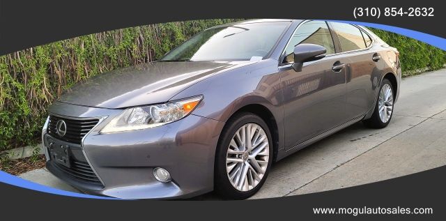 2013 LEXUS ES