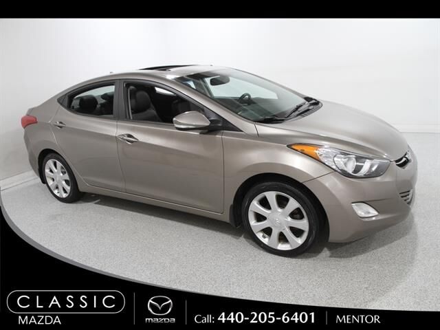 2013 HYUNDAI Elantra