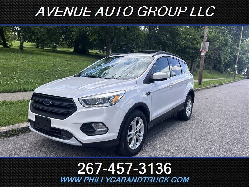 2017 FORD Escape