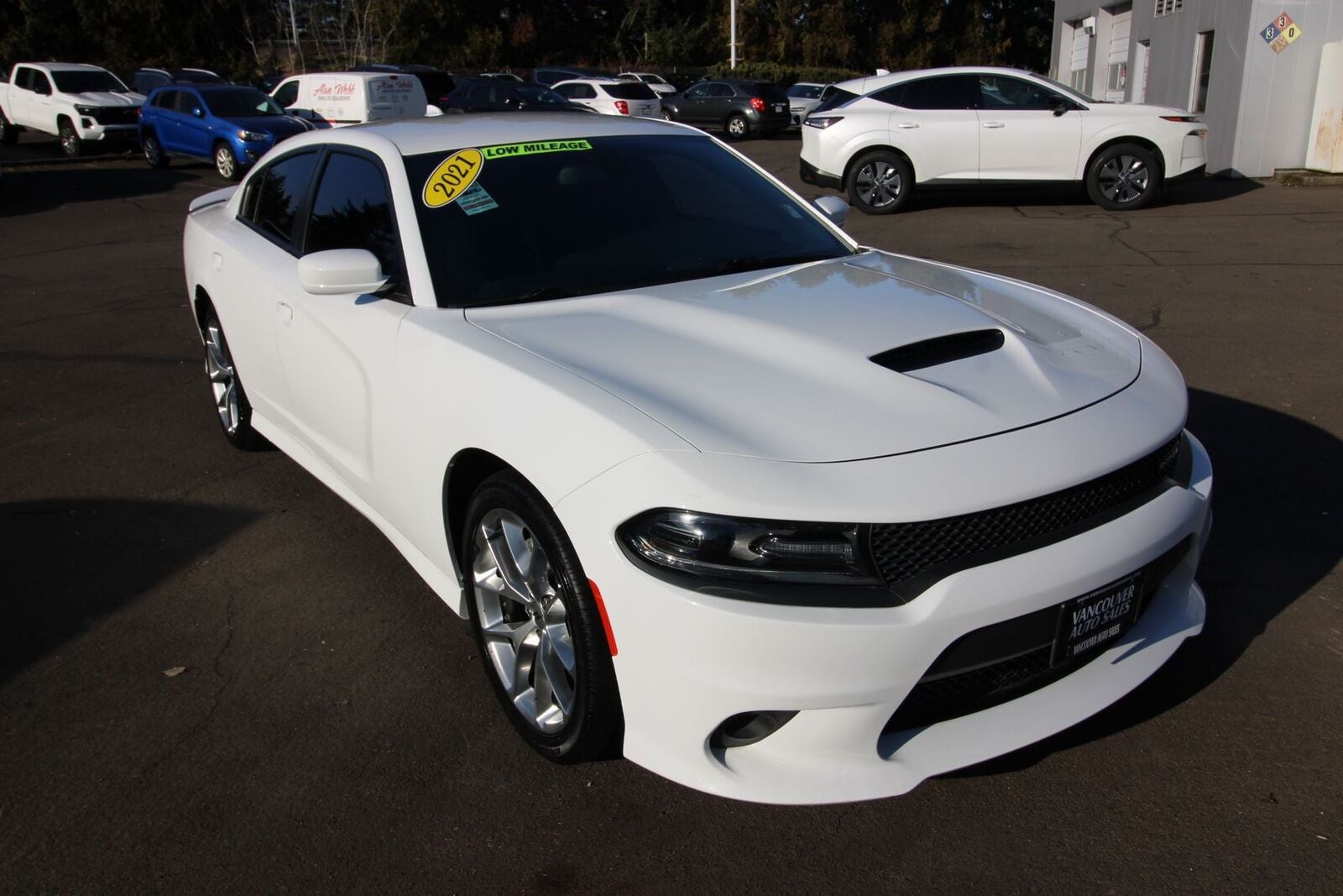 2021 DODGE Charger