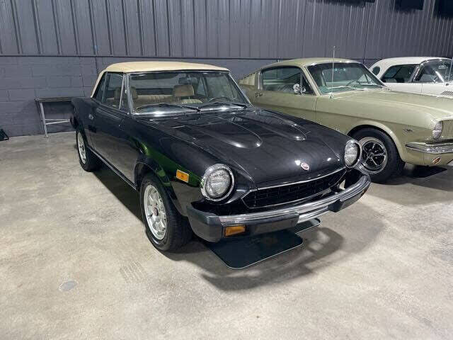 1982 FIAT Spider 2000