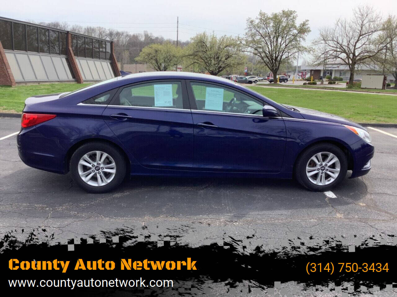 2011 HYUNDAI Sonata