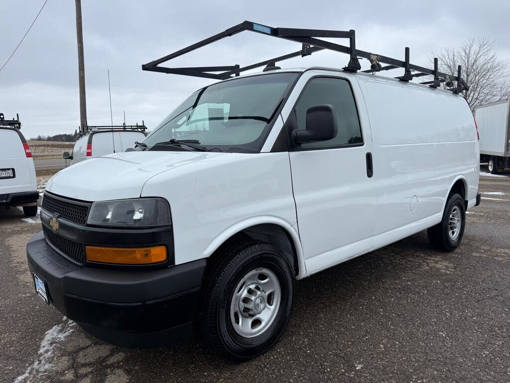 2021 CHEVROLET Express