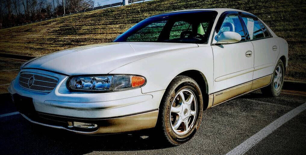 2003 BUICK Regal