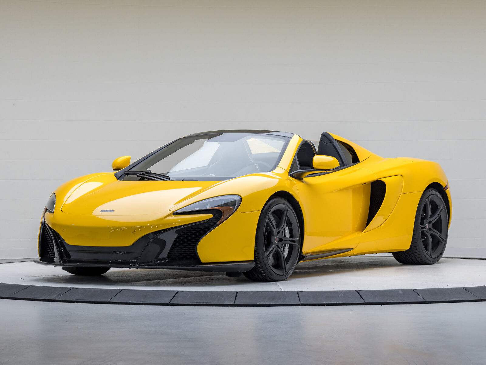 McLaren 650S