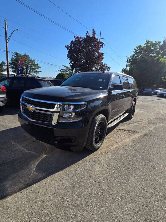2018 CHEVROLET Suburban