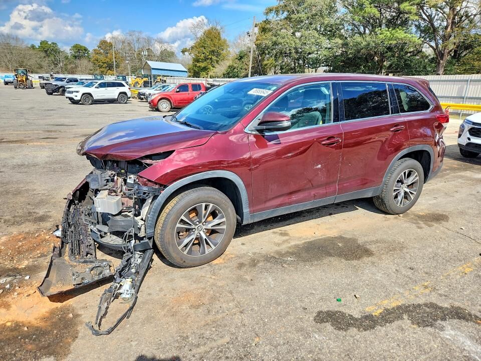 2019 TOYOTA Highlander