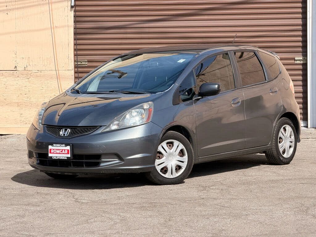 2011 HONDA Fit
