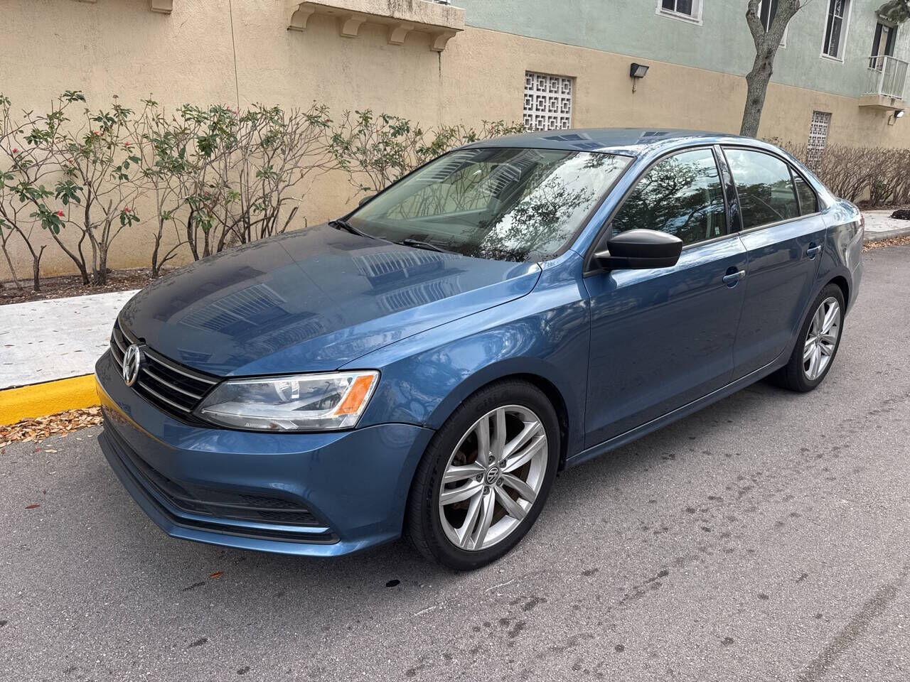 2016 VOLKSWAGEN Jetta
