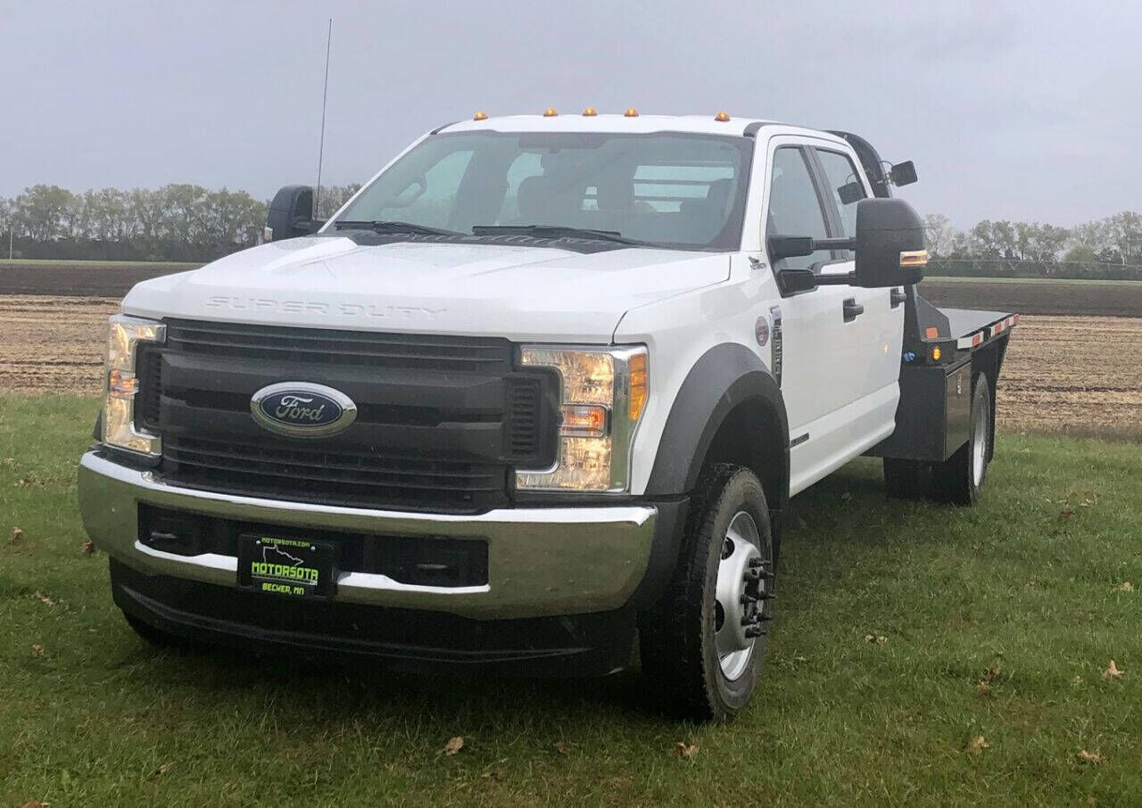 2017 FORD F-550