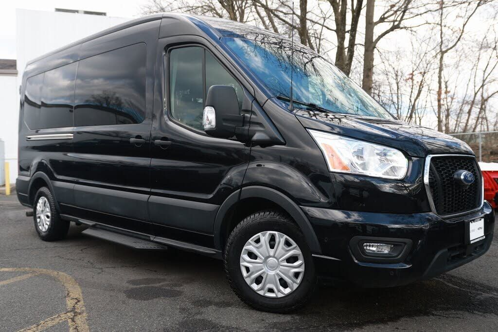 2022 FORD Transit