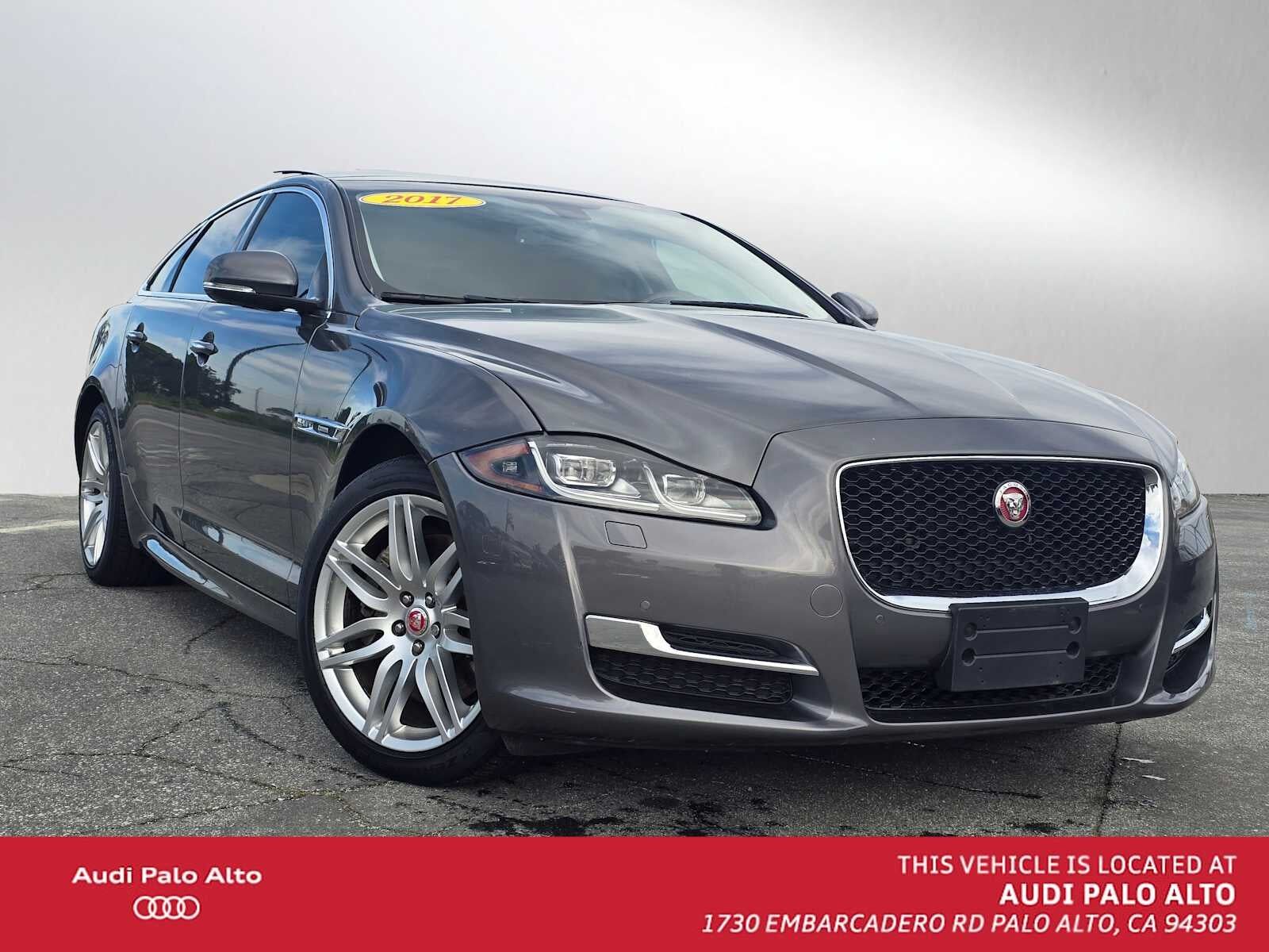 2017 JAGUAR XJ