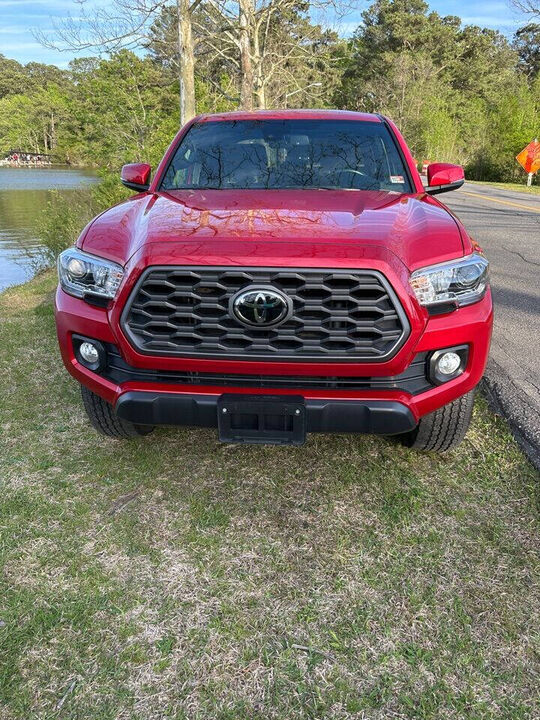 2022 TOYOTA Tacoma