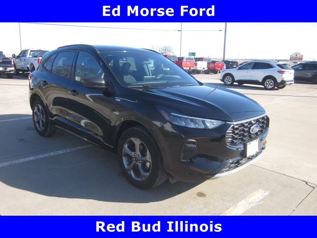 2024 FORD Escape