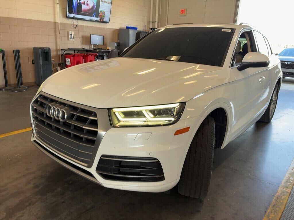 2018 AUDI Q5
