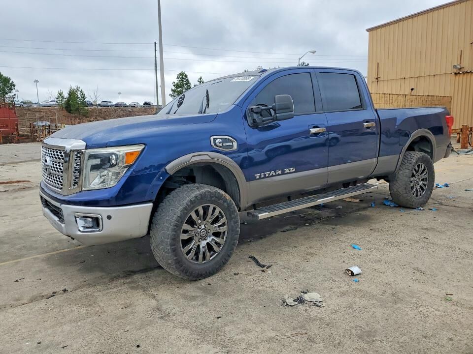 2016 NISSAN Titan