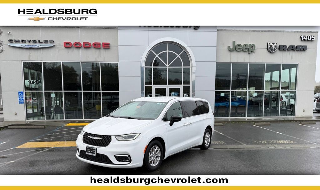 2025 CHRYSLER Pacifica