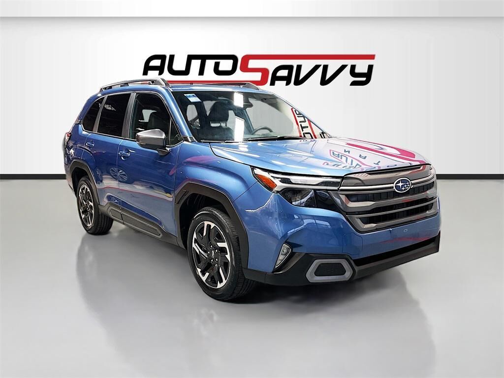 2025 SUBARU Forester
