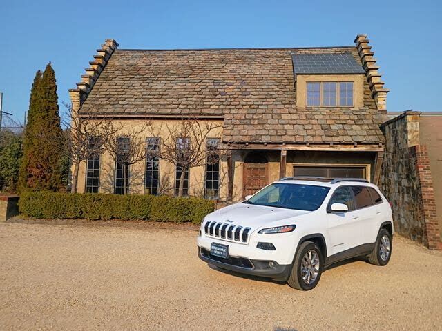 2018 JEEP Cherokee