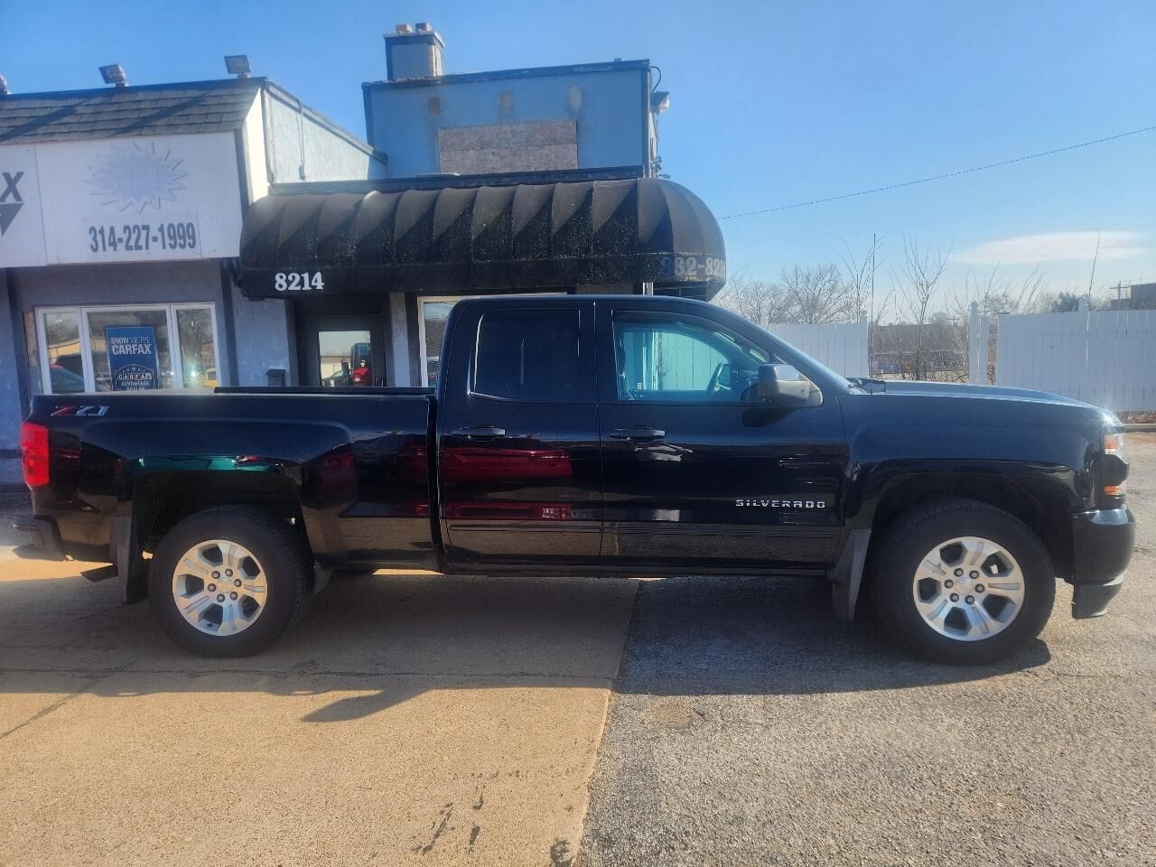 2018 CHEVROLET Silverado