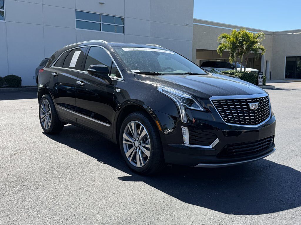 2025 CADILLAC XT5