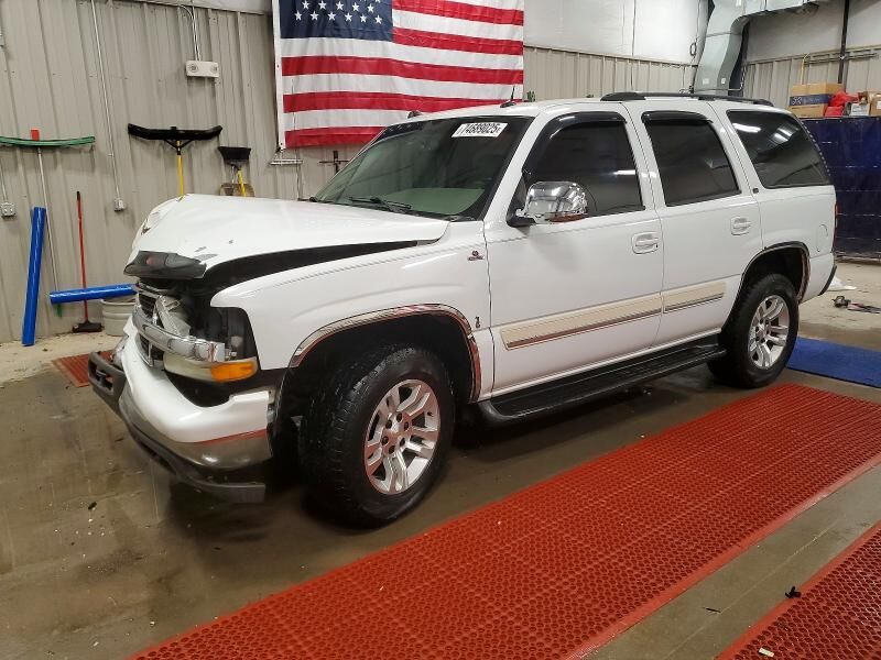 2004 CHEVROLET Tahoe