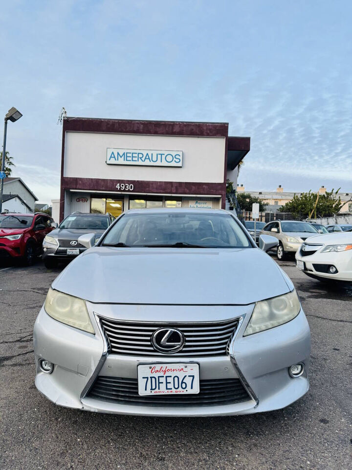 2014 LEXUS ES