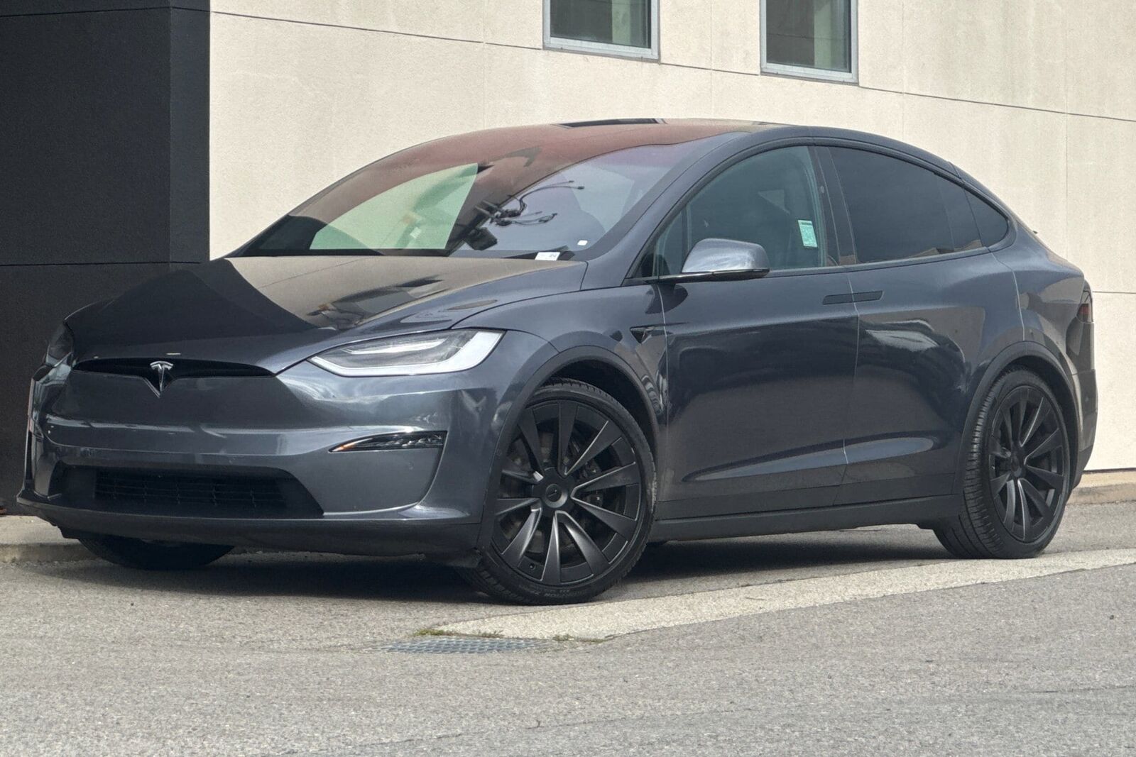 2023 TESLA Model X
