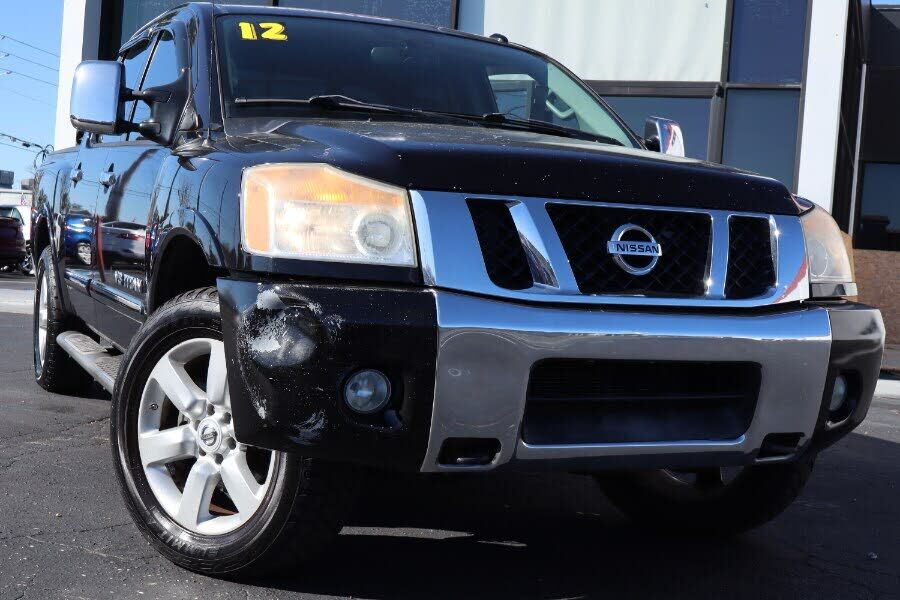 2012 NISSAN Titan