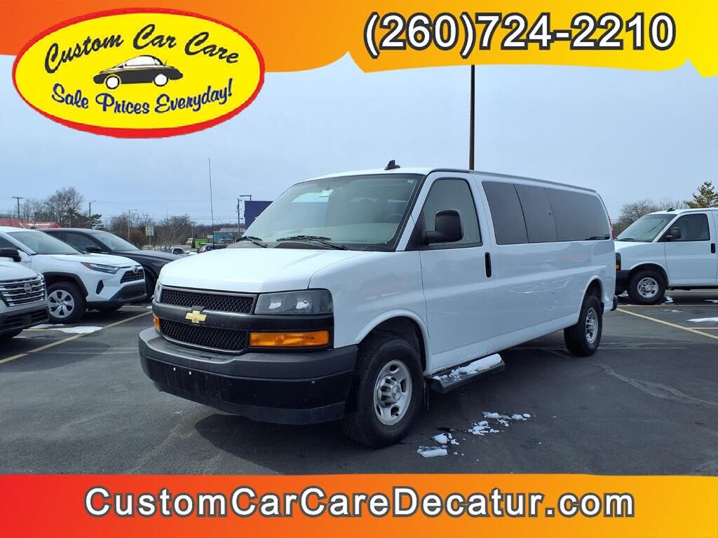 2023 CHEVROLET Express
