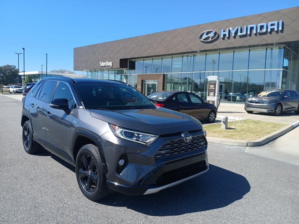 2019 TOYOTA RAV4