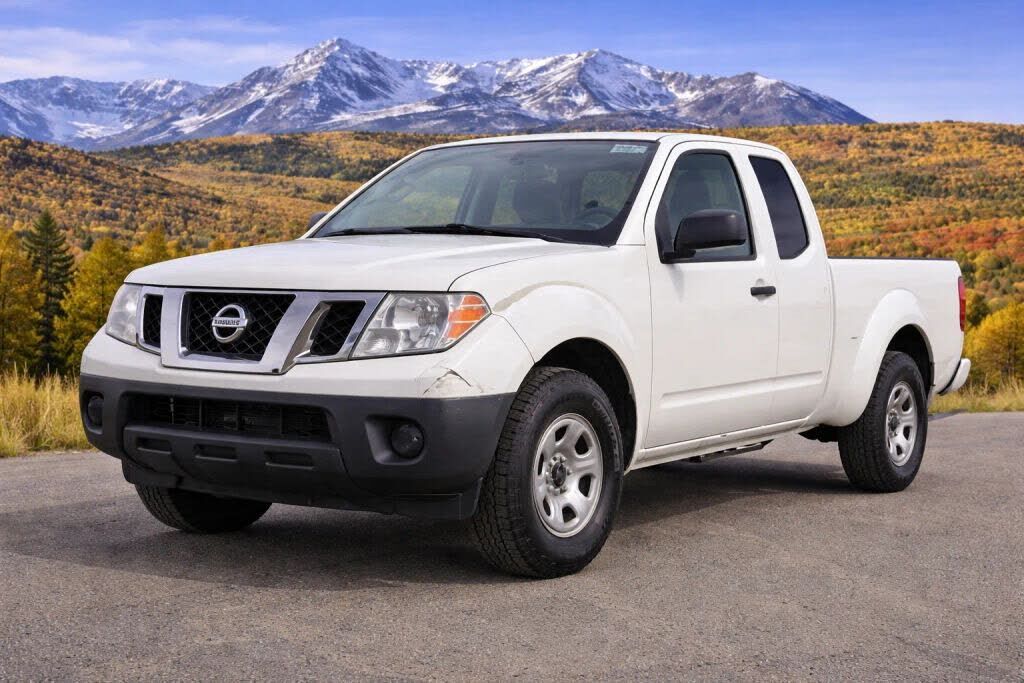 2017 NISSAN Frontier