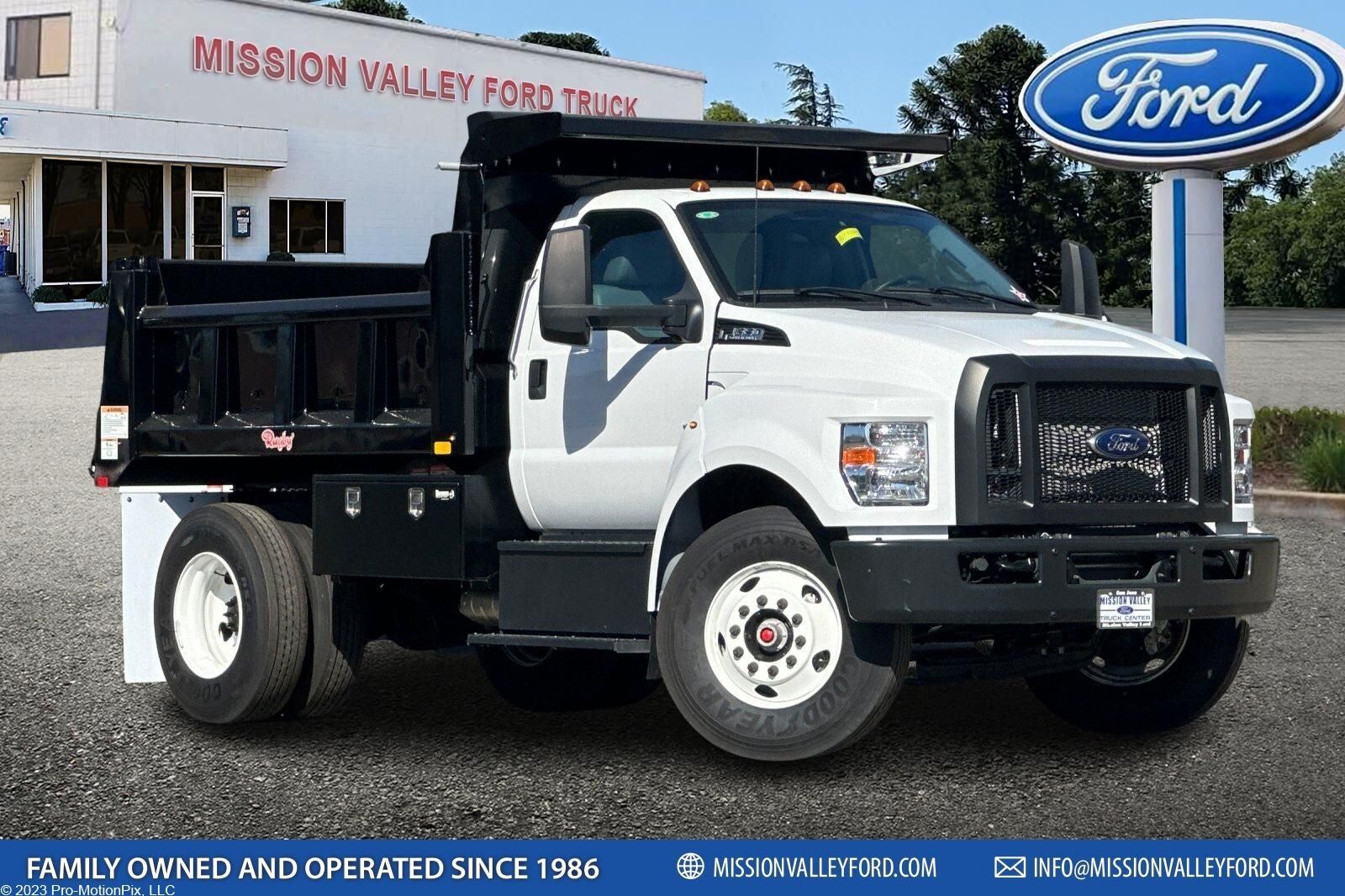 2024 FORD F-650