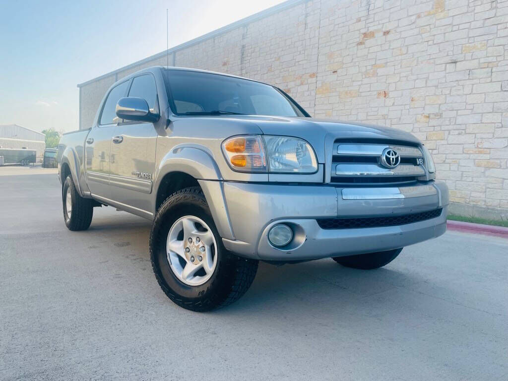 2004 TOYOTA Tundra