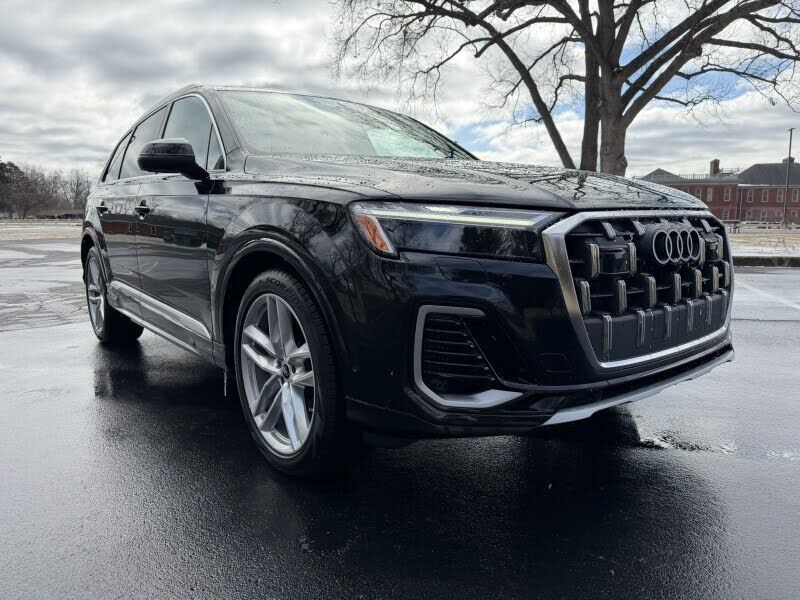 2025 AUDI Q7