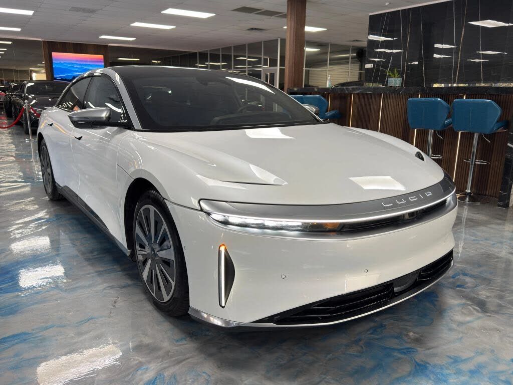 2022 LUCID MOTORS Air