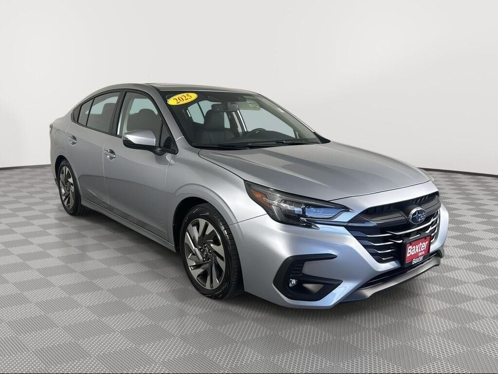 2025 SUBARU Legacy