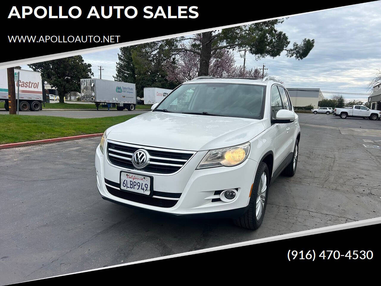 2010 VOLKSWAGEN Tiguan