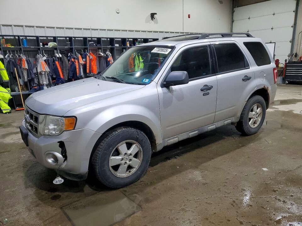 2010 FORD Escape