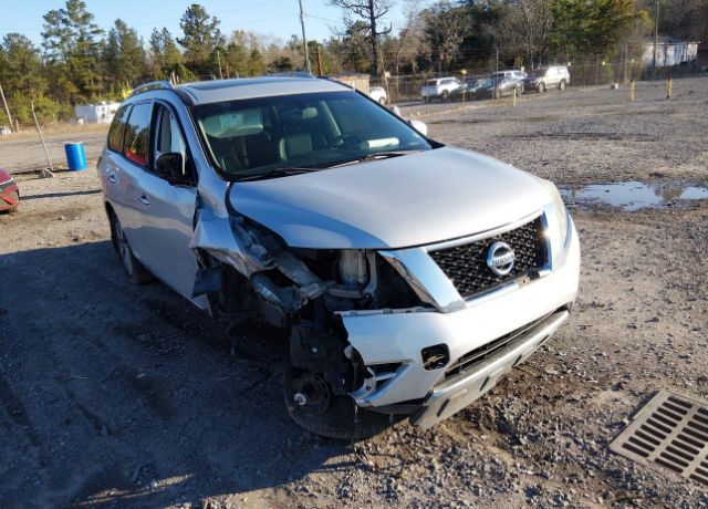 2015 NISSAN Pathfinder