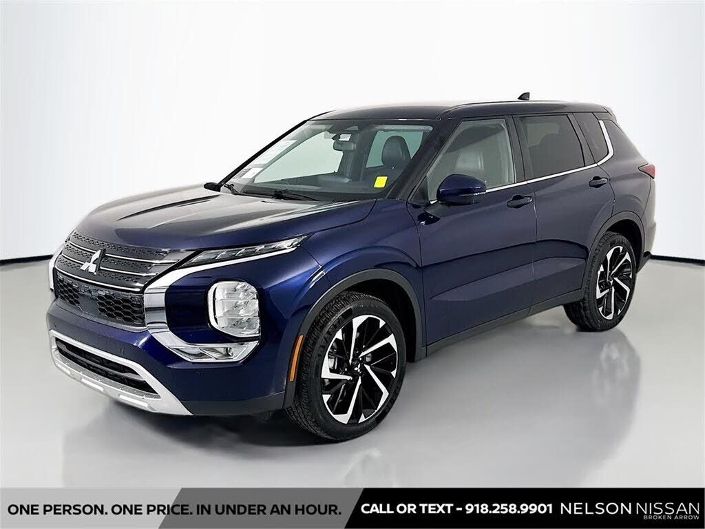 2023 MITSUBISHI Outlander
