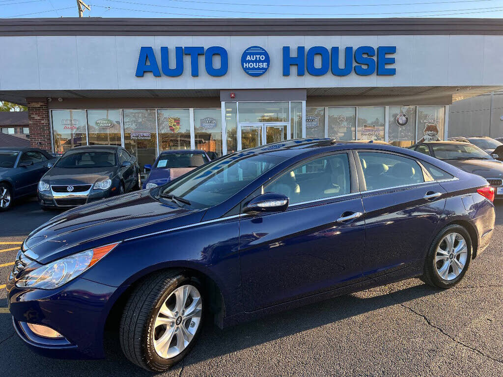 2011 HYUNDAI Sonata